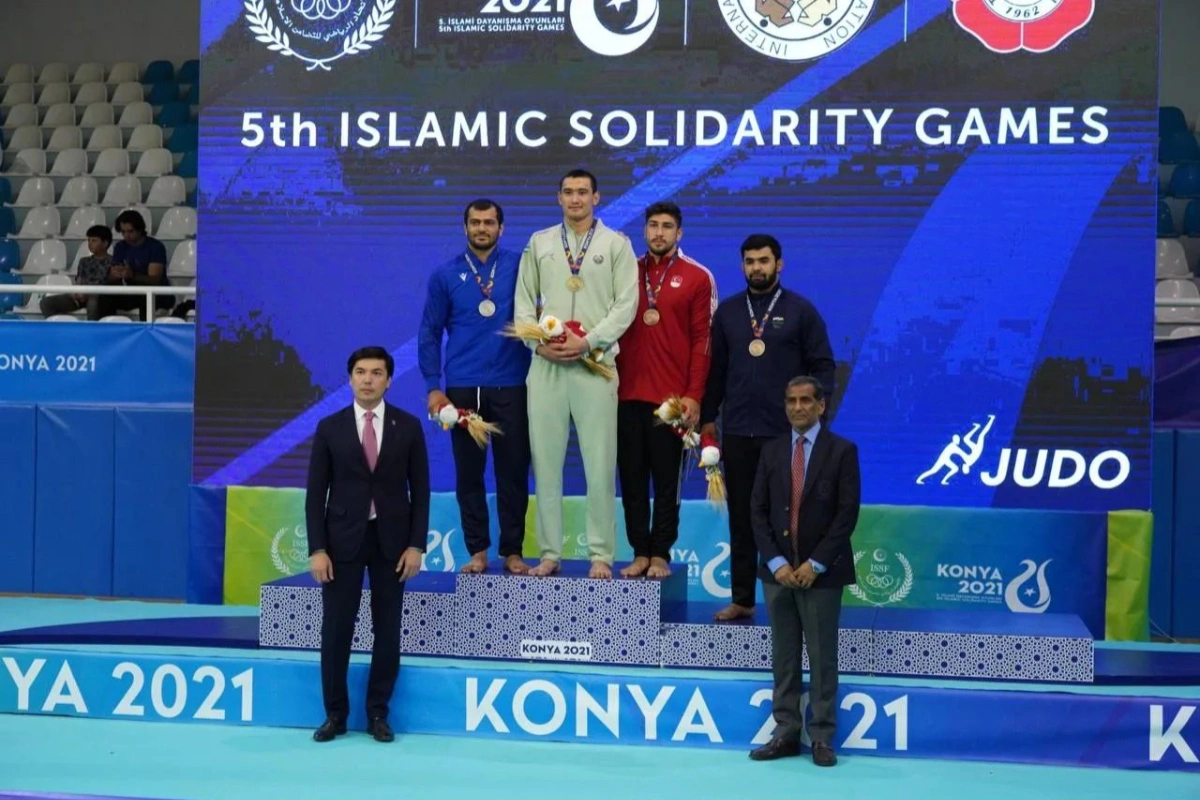 İslamiada: Elmar Qasımov gümüş medal qazandı - YENİLƏNİB + FOTO